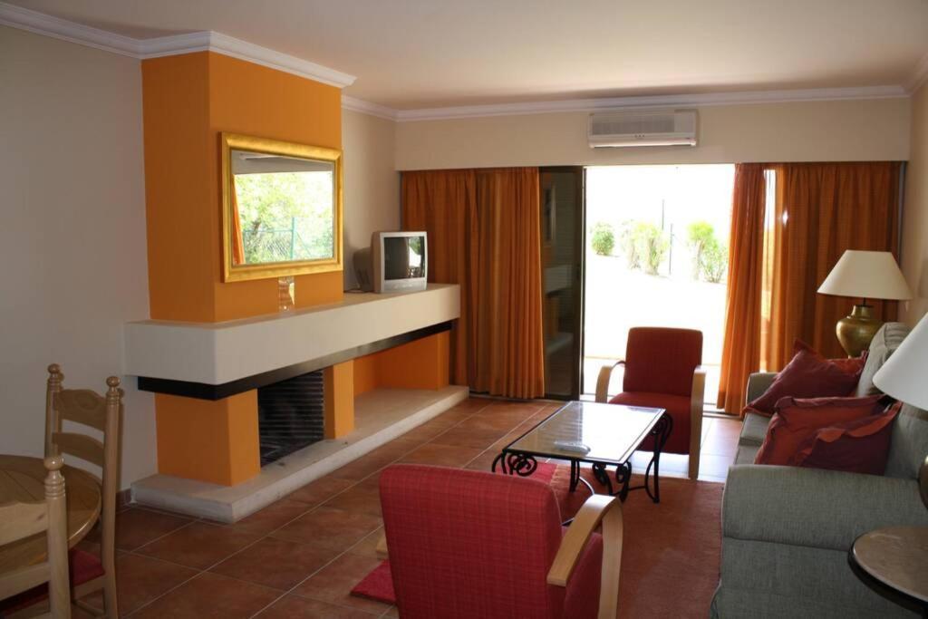 T1 - Senhora Da Rocha Porches (Algarve)