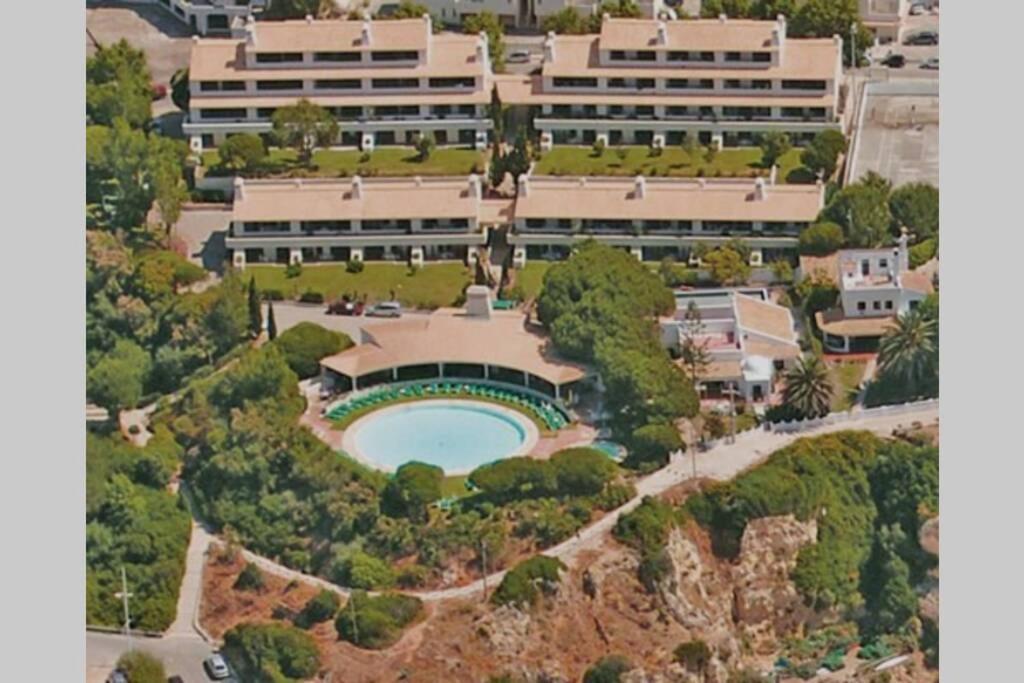 T1 - Senhora Da Rocha * Porches (Algarve)